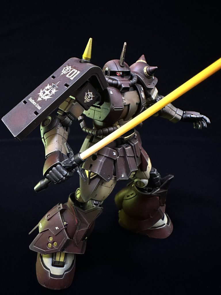 黒背景で。黒立ち上げですがとても楽しく塗装できました。最後までご覧いただきありがとうございました😊