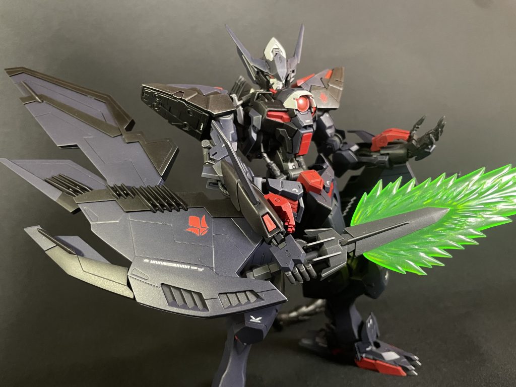 もちろんエピオンのビームソードも合う