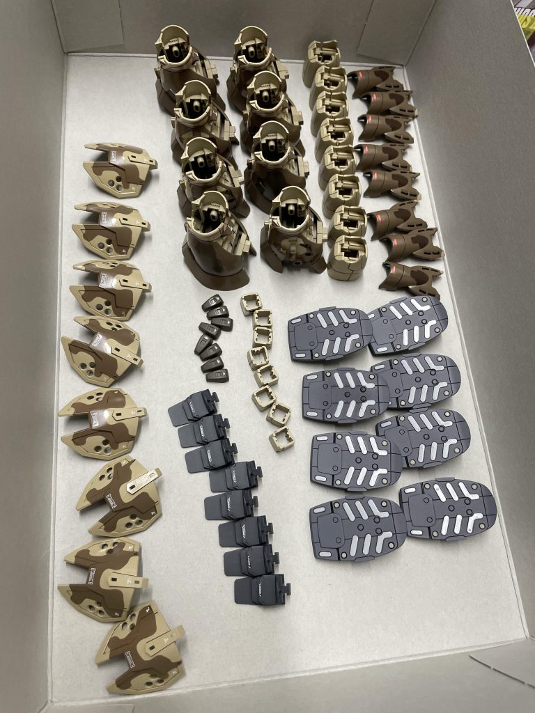 こんな感じで、4体を同時に製作していました。