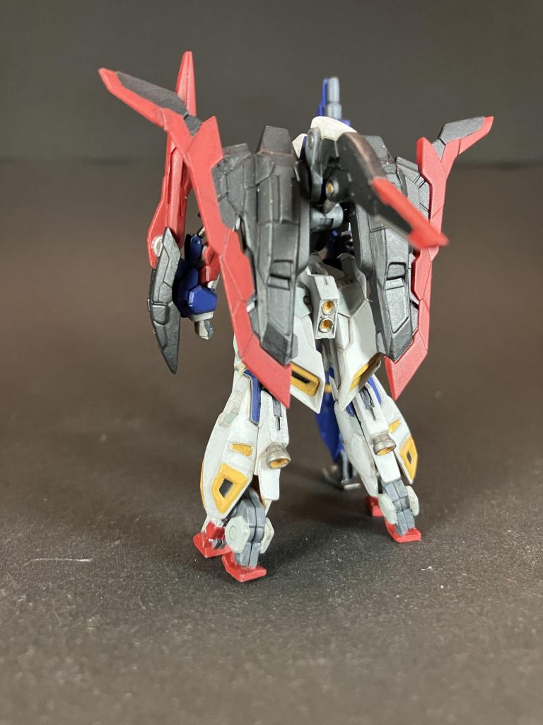 バーニア、スラスター？部分はなんとなく掘り直しとかしてます。 