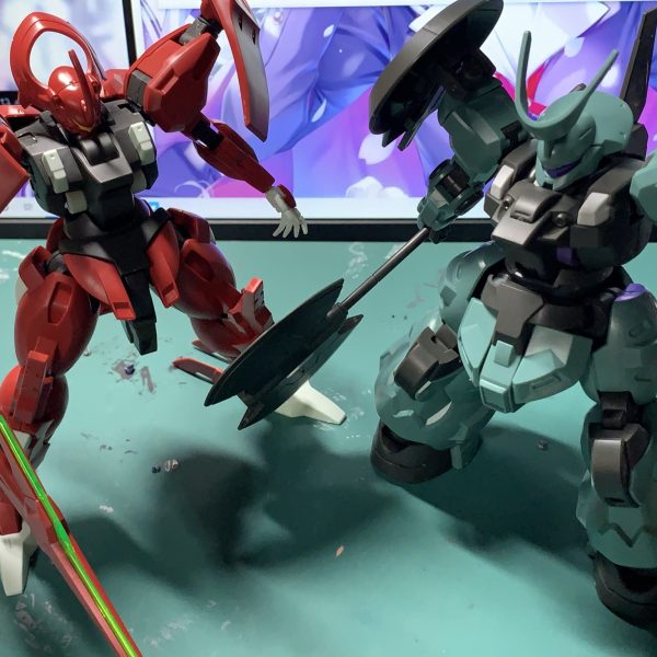 お久しぶりです、神宮寺玲那です。今回はガンダムシュヴァルゼッテをベースに狙撃機として(仮)ミキシングしたやつです。まだ塗装するかはわからないので進捗として置いておきます……()というか積みプラ崩しを連続でやったらしんどくなってきました……歳ですね(まて以上、神宮寺玲那でした。（2枚目）