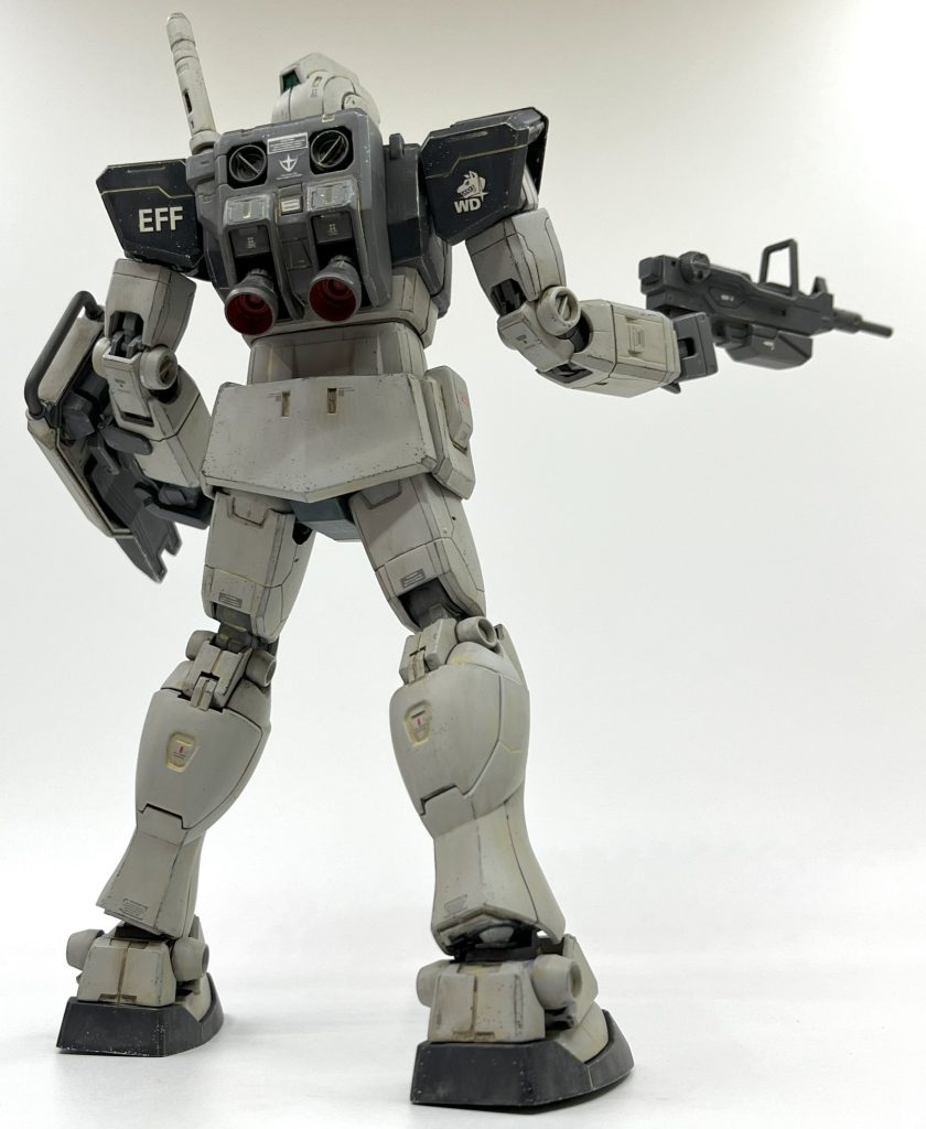 実は今回はお試しで、もう1機分材料を確保しているので、今回の経験をフィードバックしてMG1.0ジムアップデート完全版に取り掛かりたいと思います。そっちはジャック・ザ・ハロウィン隊仕様でいこうと画策中です。最後までご覧いただきありがとうございました。