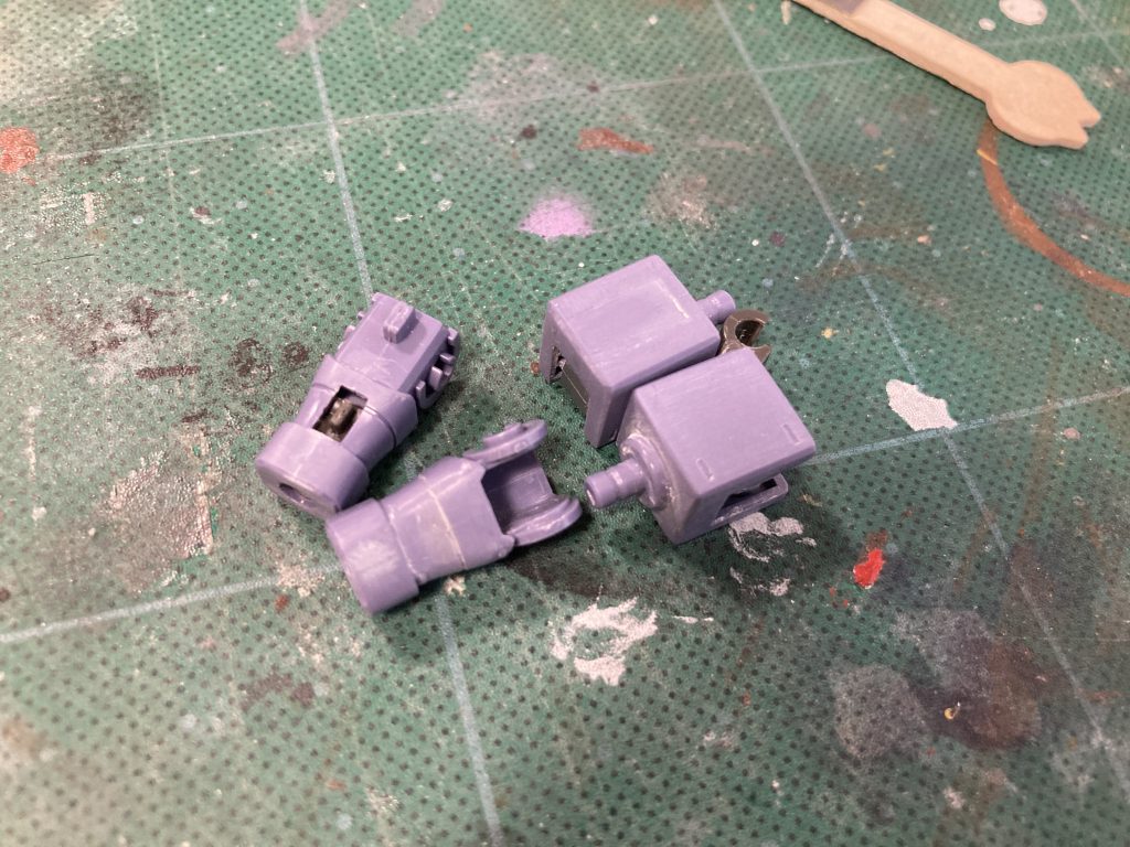 後ハメ加工後の合わせ目消し