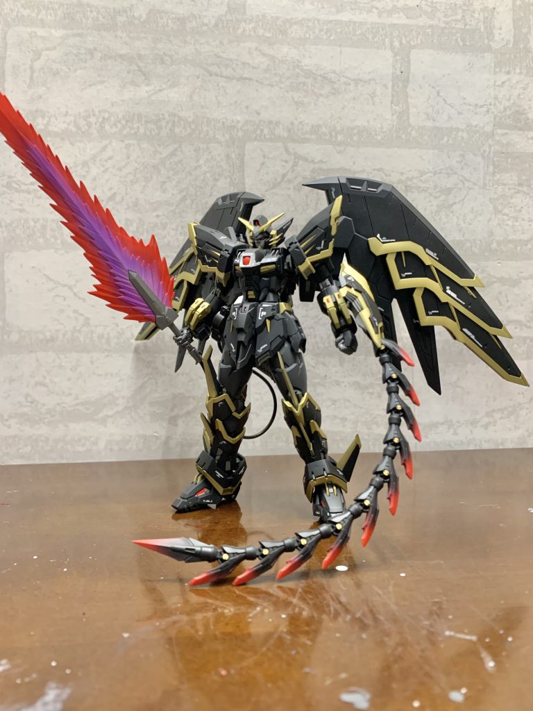 ビールサーベルを悪っぽく塗装したもののイマイチだったのでドボンして塗装し直しました。