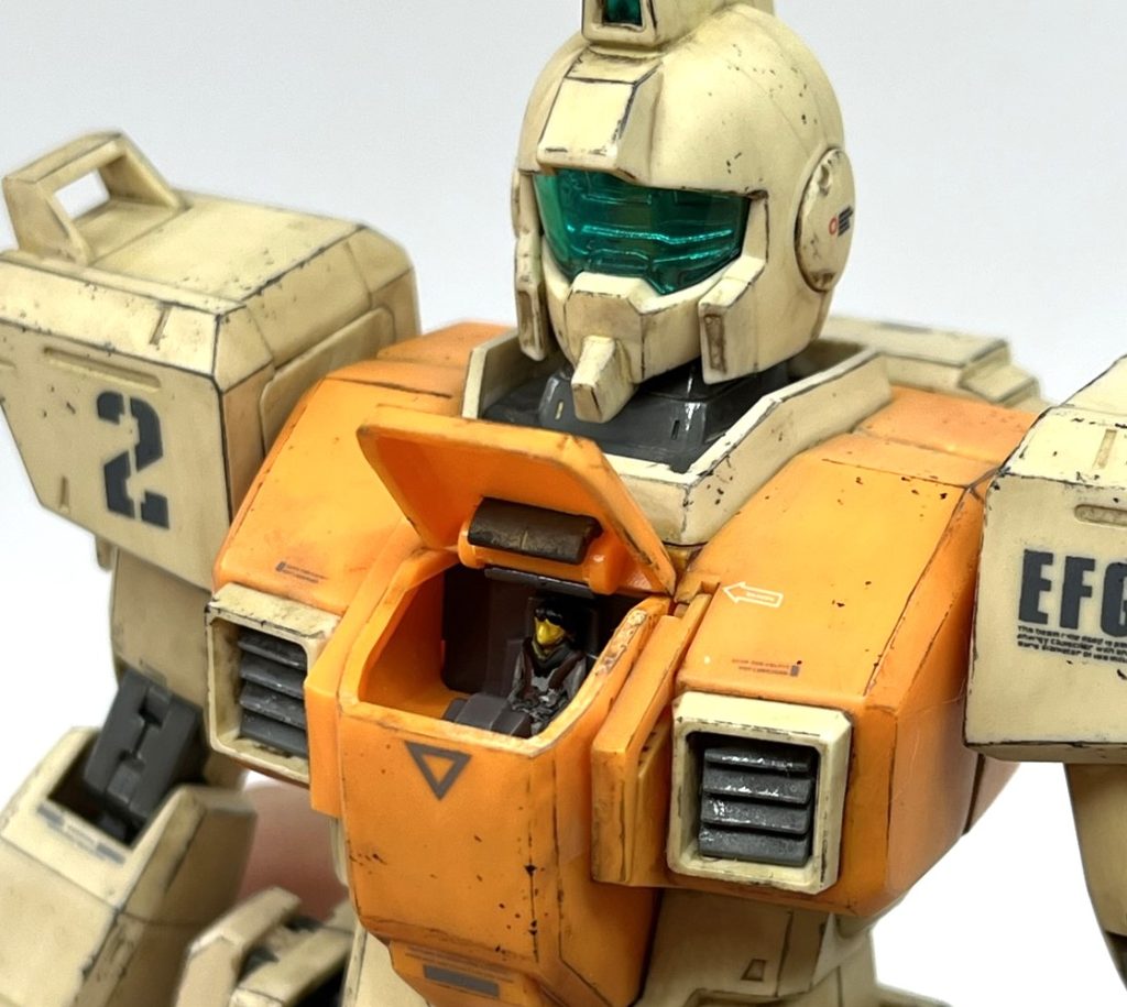 パイロットの塗装は肉眼＆使い捨ての筆で頑張りましたが、やはりここはもうちょい投資しないとこれ以上は望めそうにありません。才能足りない分はお金で解決するしかないですね(苦笑)