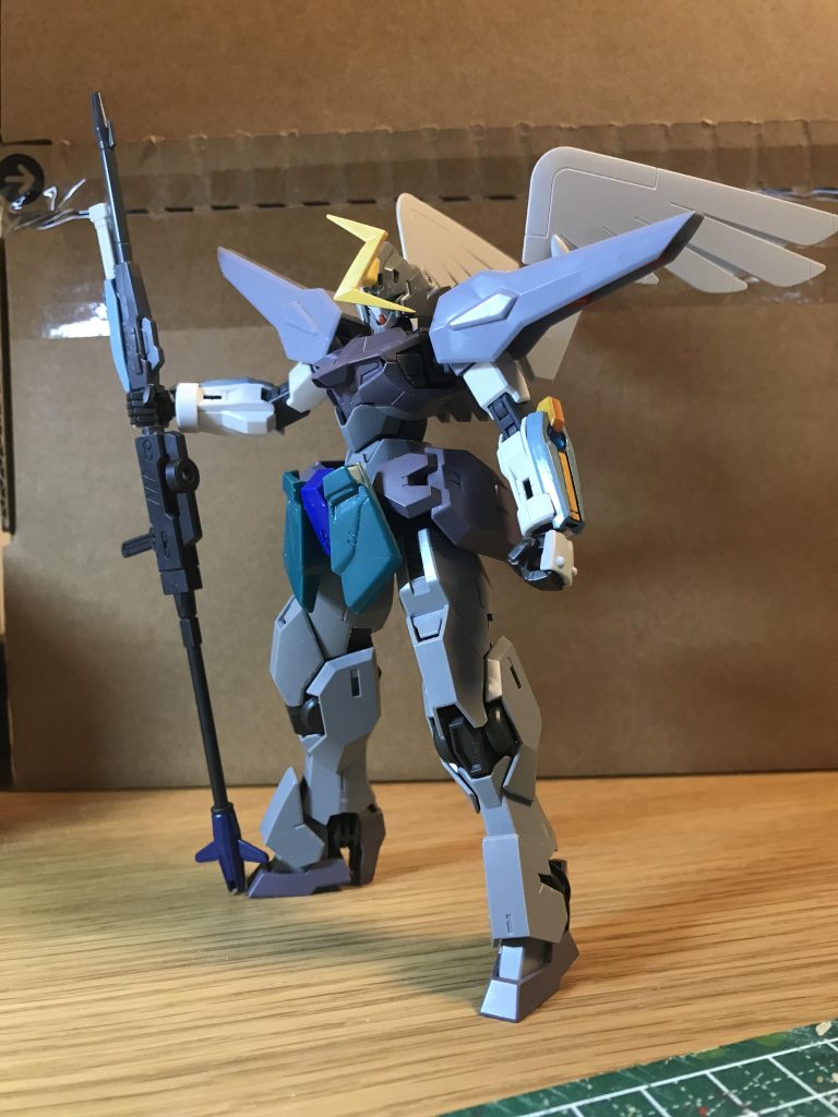 モビルファイターにしようと悪ノリしてた段階。このまま進んでたらゼウスガンダムモチーフになってたでしょう。