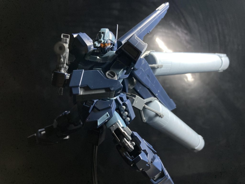 武器とかは特に変わってないですがバックパックがスタークジェガンのものになっているのでかっこいいです！