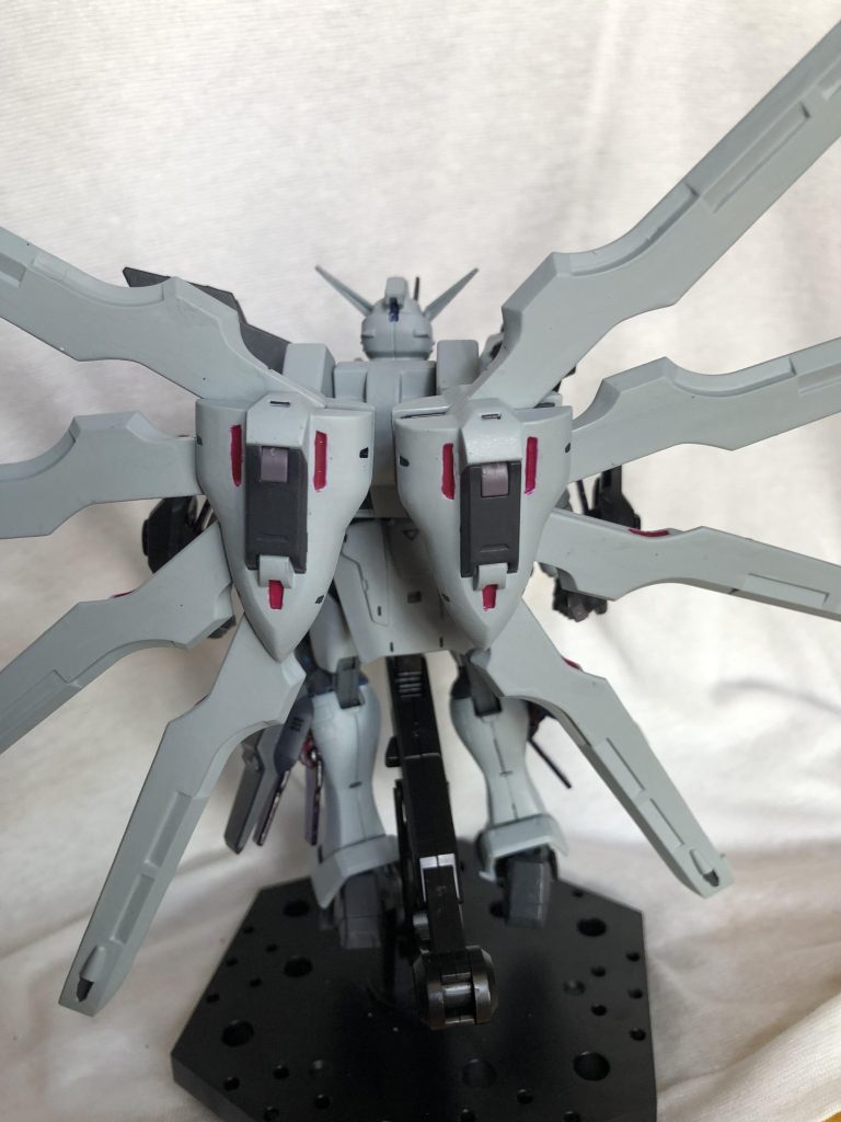 ガンダムセレネ–7枚目/制作者：ROBOM