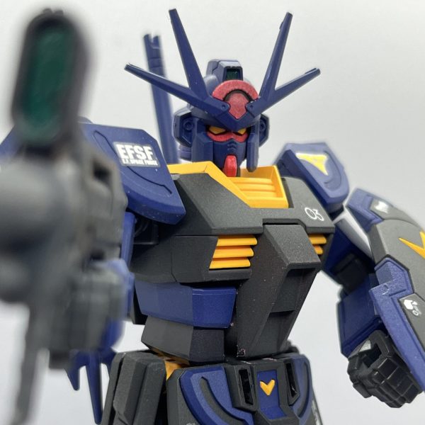 ラーガンダム (ティターンズカラー)