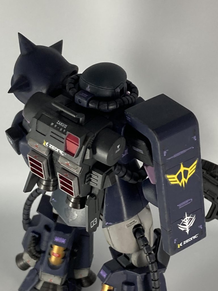 背面も高機動型の見どころの一つ