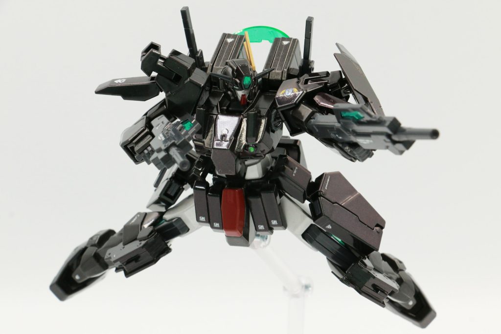 GNサブマシンガン射撃アクションです