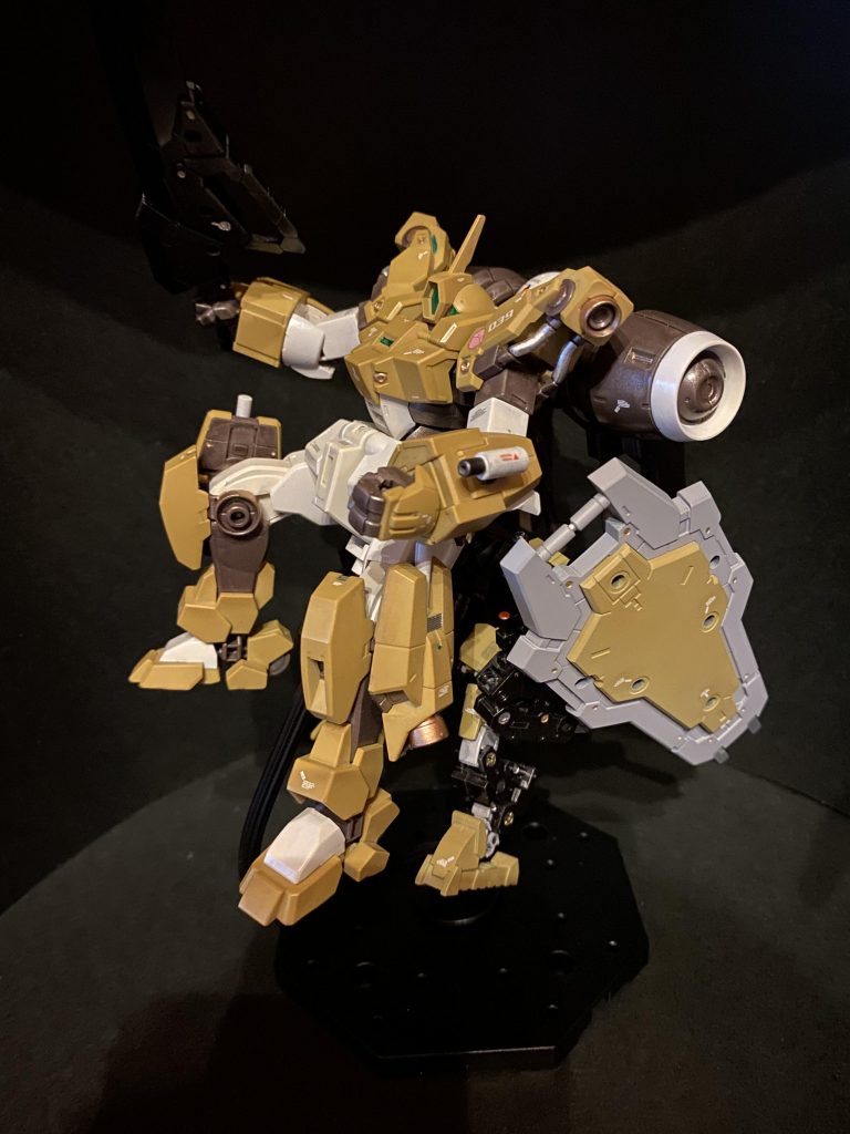 騎馬シーンでよくある跳ね馬のポーズが映えるし格好いいなと思ったのですが、あれはなかなか難しいですね😅 