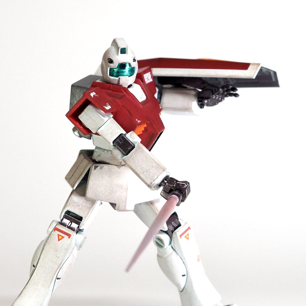 不思議なもので無理やりポーズをつけて撮影していたら、かなり愛着が湧いてきました(笑)