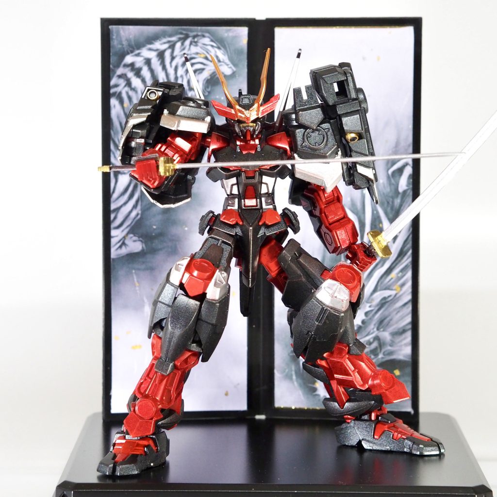 塗装は黒がアクリルガッシュのランプブラック→カラーブラックパール、その他の色はガンマカです。