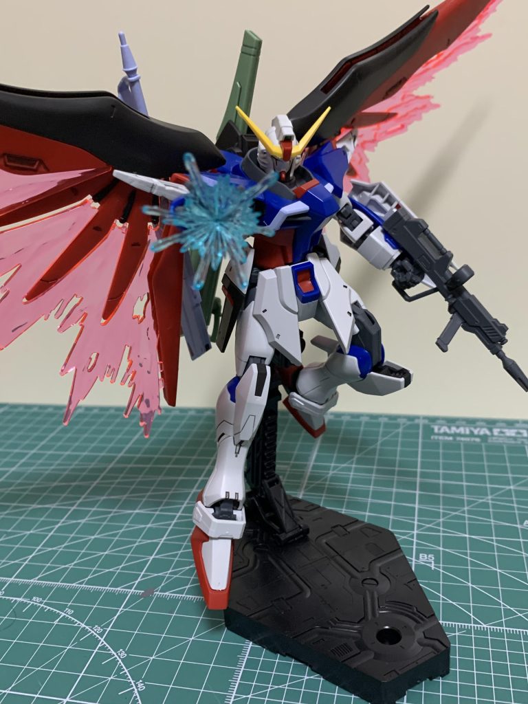 HGデスティニーガンダム–2枚目/制作者：のん