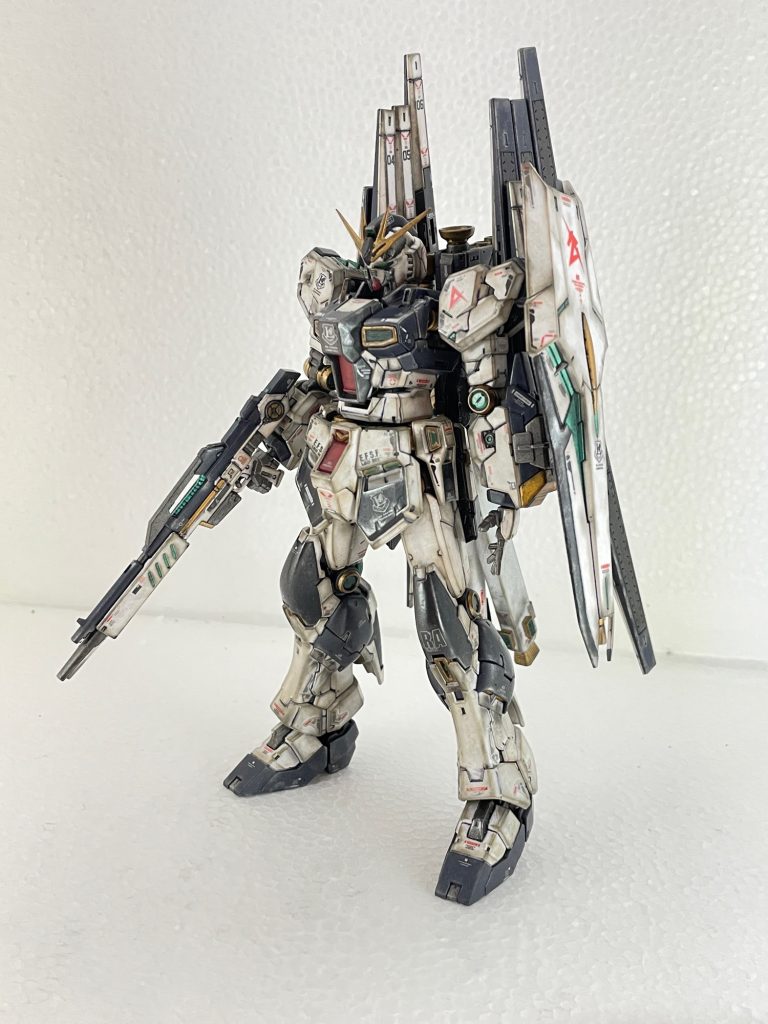 逆シャア第２段。名作キット、RG νガンダム。–2枚目/制作者：masamine