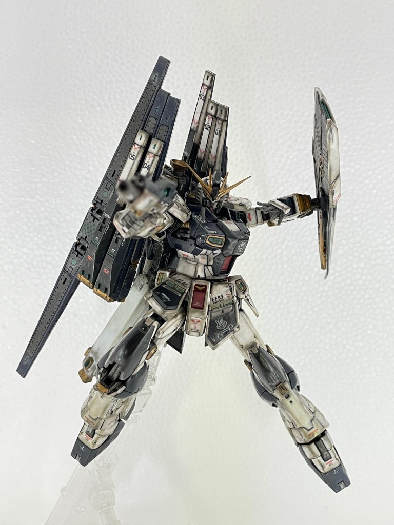 逆シャア第２段。名作キット、RG νガンダム。–4枚目/制作者：masamine
