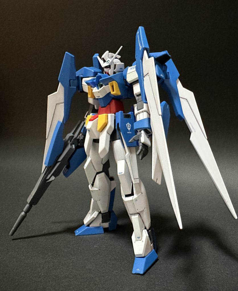 ビルドシリーズの大好きなフォロワーさんで、特に注文もなくプレーンに、ということだったのでイオリ・セイくんがイオリ模型のウインドウに置く完成見本をイメージして作ったのですが・・・・・