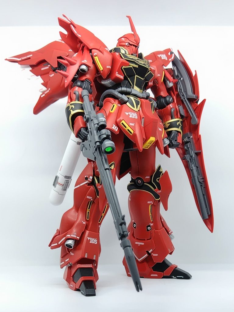 スコープレンズとモノアイ(見えないけど)はHアイズです。