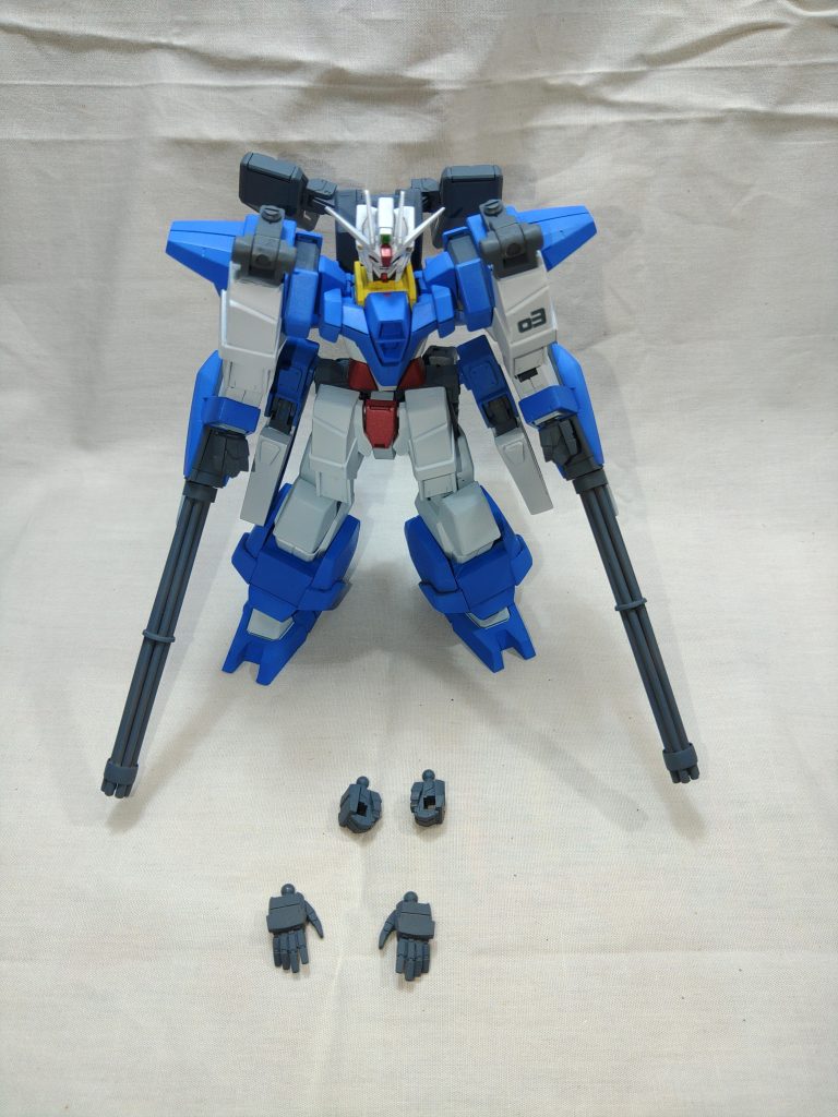 オプション一覧(手しか無い)接近武器は持ち合わせてしません。今回手持ち武器を持たせる機体ではないので、手はMSG産では無くて30mmの物にしてます。一応武器持ち手もあるのでサイズが合えば何かしらの武器は持てます。振り袖のガトリングガンに干渉しなければ今回は以上です。お目汚し失礼しました