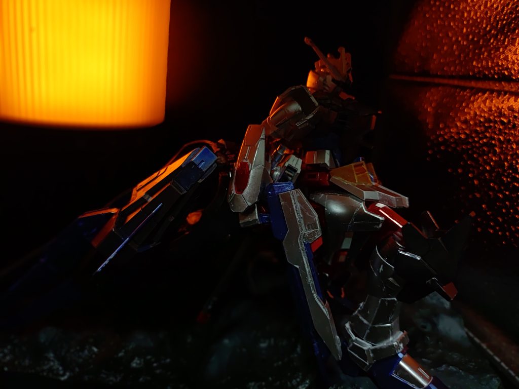 ◯特殊兵装・マルチロックオンシステム・光の羽・ハイパージャマー・ヴァリアブルフェイズシフト装甲・トランスハイパーデュートリオンエンジン