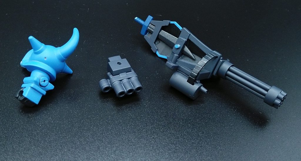 3連ガトリングに被せる形でガトリングシールドにしました。大体で雰囲気重視です。