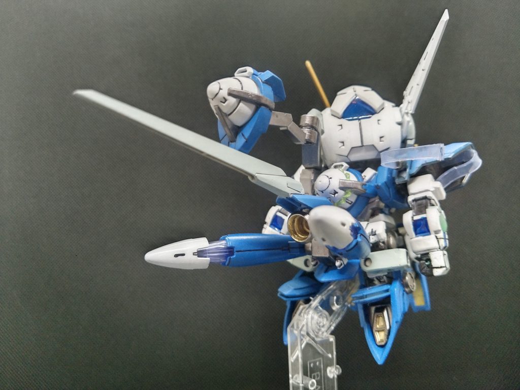 肩部GNドライブを後方に向けて加速!・・・見た目悪いな(・ω・`*)