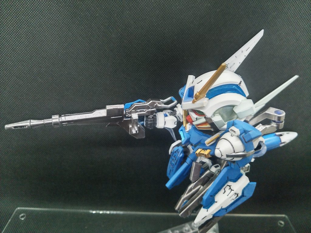 肩部GNドライブを前面に向けてGNフィールドを張りつつ狙撃。もちっと盛ってディープストライカー味を出しても良かった気がする( ̄¬ ̄)