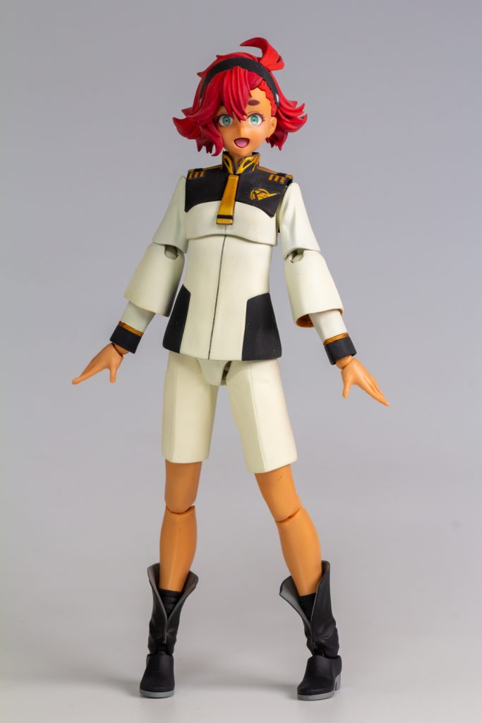 各部を丁寧に処理し全塗装しています肌色はノンサフでFAGカラープラスチックブラウンフレッシュ～クリアペールレッド～スムースパールコート服の白は先に作ったエアリアルの白より暖色寄りにしています