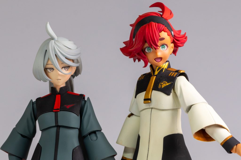 付属のデカールで表情違いのフェイスも作成ミオミオのジト目カワイイ