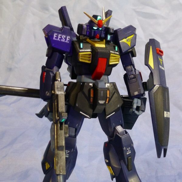 ガンダムMk-Ⅱ（ﾃｨﾀｰﾝｽﾞ）HGUC新旧ﾆｺｲﾁ