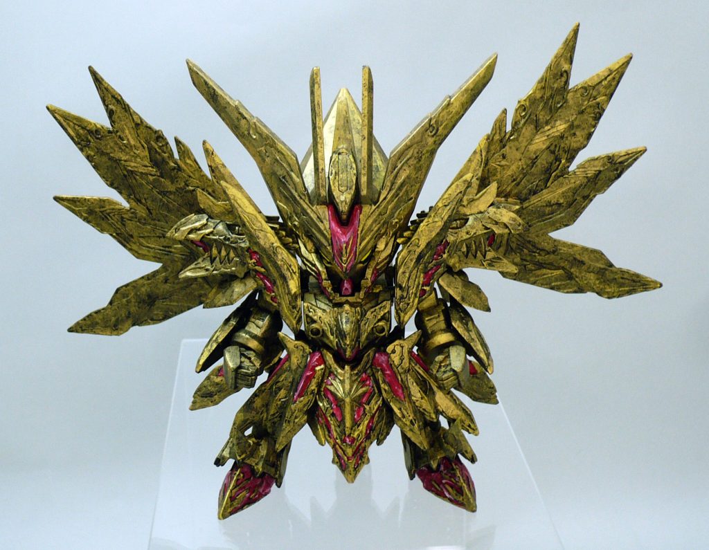 各部のジョイントもかなりシビアな締め付けなのでやや緩めにしておりますが結果、ポージングの際に軽く触れただけでズレてしまうのでデジカメ不具合も兼ねてポージングのズレを確認できずの画像投稿をご了承下さい。(締切当日撮影、投稿なのが全て悪いのですけど…)