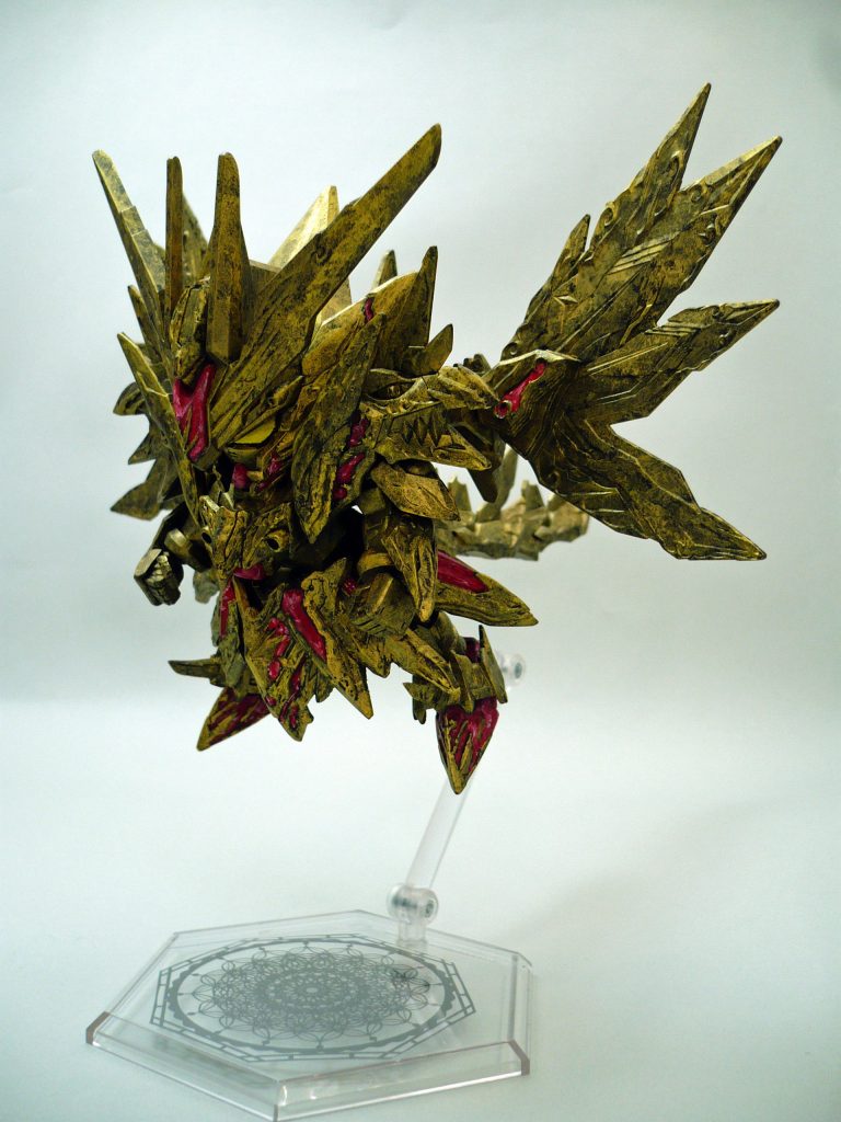 宙に浮かせて撮影したかったので簡易台座を用意しての写真です。