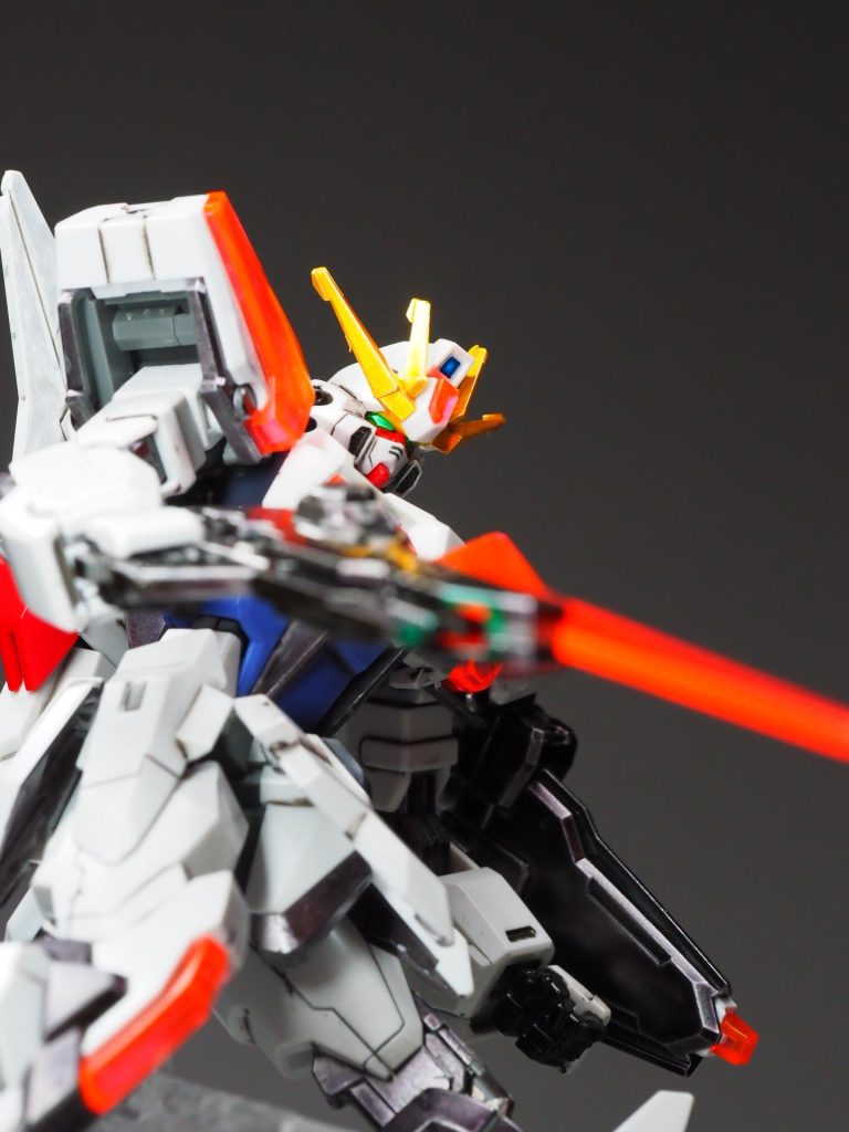 目のハイライトを入れるライティング、難しい。。。ライトスタンドより面光源のほうがいいのかなぁ。