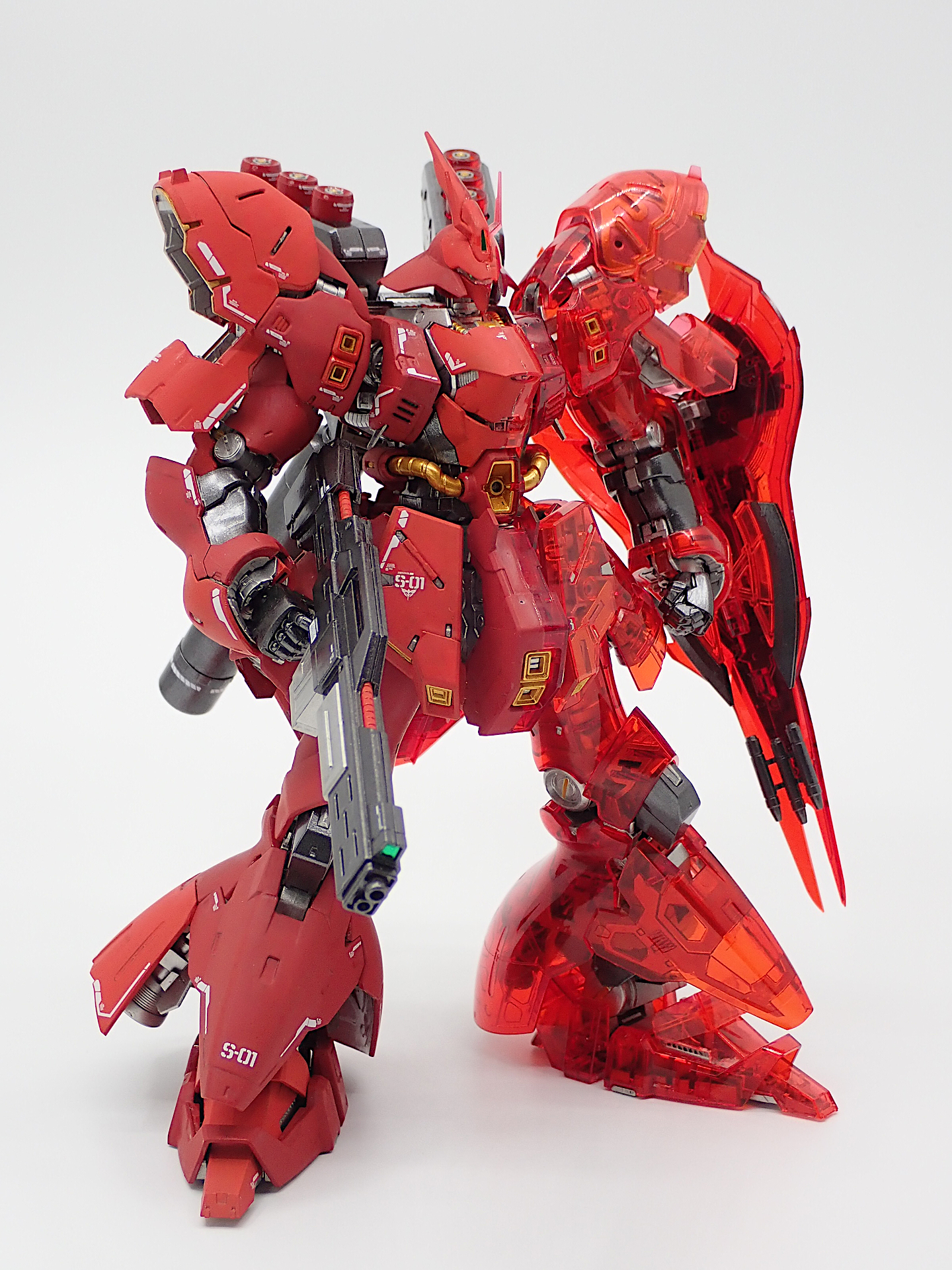 RG サザビー ハーフクリアver｜まっちーさんのガンプラ作品｜GUNSTA