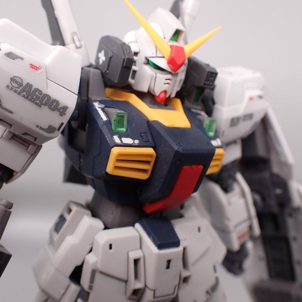 ガンダムMK-２–3枚目/制作者：アンジェロのプラモデル工房