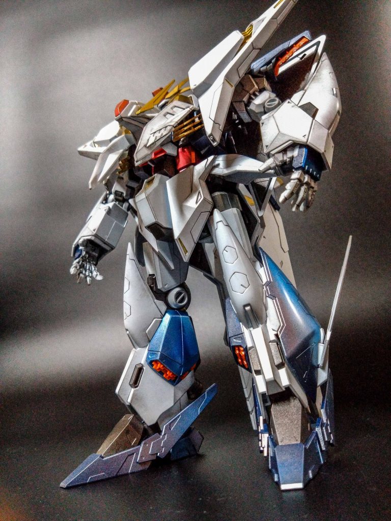 ペーネロペーの後ということあって楽にできましたw今回はランナー塗装だったので組み込むのは2日でできました。やはりランナー塗装は楽ですね。吹ムラが今後の課題になりますね。ペーネロペーと同じく見上げがカッコイイです。