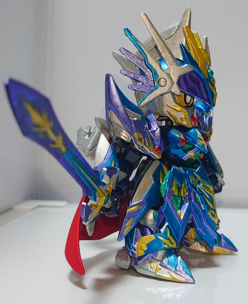 言うほど霞の鎧かと言わられると、イメージの出処と言うことでwでも、ガンダムマーカーでサクサク塗れるカラーで手軽て楽しかった