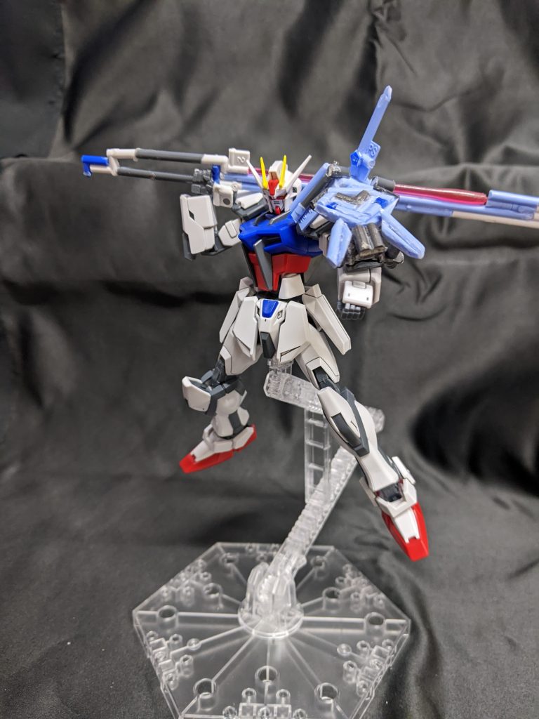 小型シールドのアンカー部分は開閉可能にしました！写真を取り忘れましたがビームブーメランの部分も取り外し可能に。