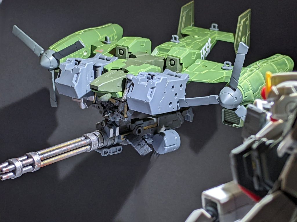 オスプレイコマンダー大型火器を装備したオスプレイで、燃焼弾のミサイルやガトリング、ミニガンが装備されている。