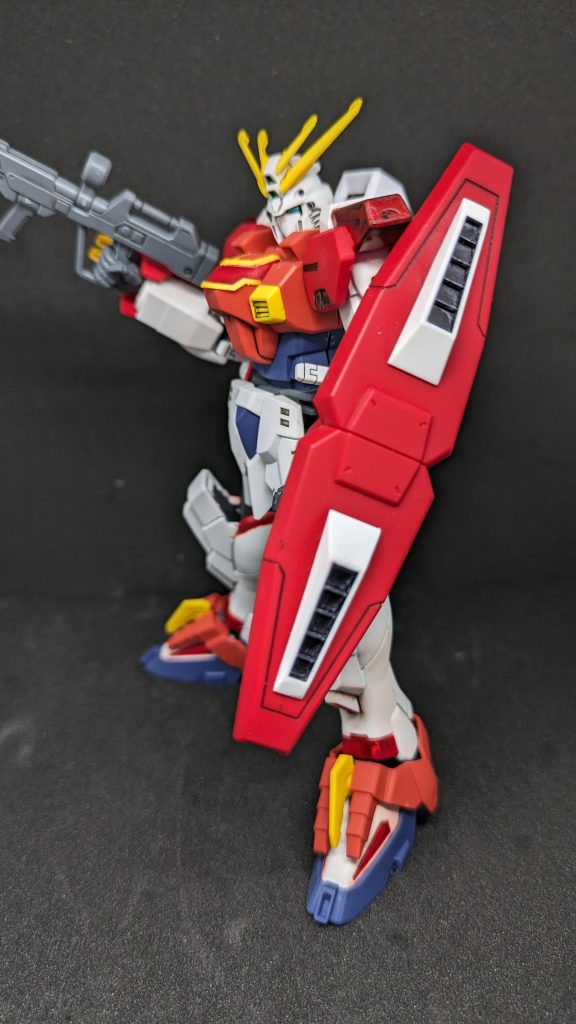 対ビームラジエーターシールド受け止めたビーム熱を即座に冷却することでビームの単射のみならず、短時間の照射を受け止めることができる能力がある。実弾に対しては通常のシールドとして機能する。