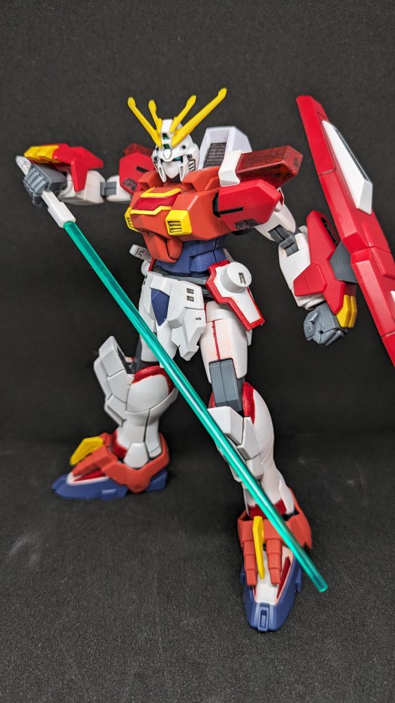 シンサーベル両腰に装備されたビームサーベル。刀身は緑色。