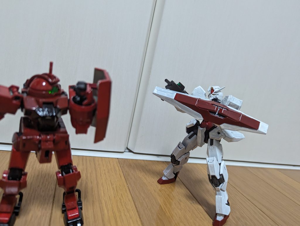 前のシャア専用デミトレーナーと合わせました