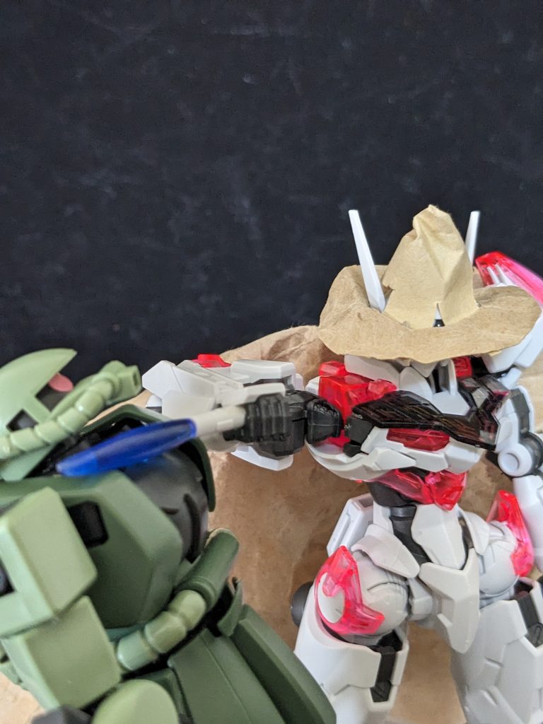 降伏しろ····ムサイはもはや戻らんっつ、つよい···