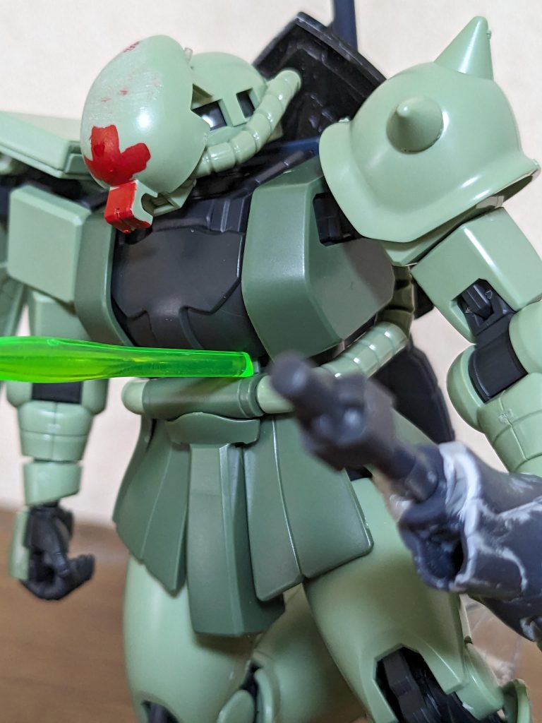 ギャアーーーッ