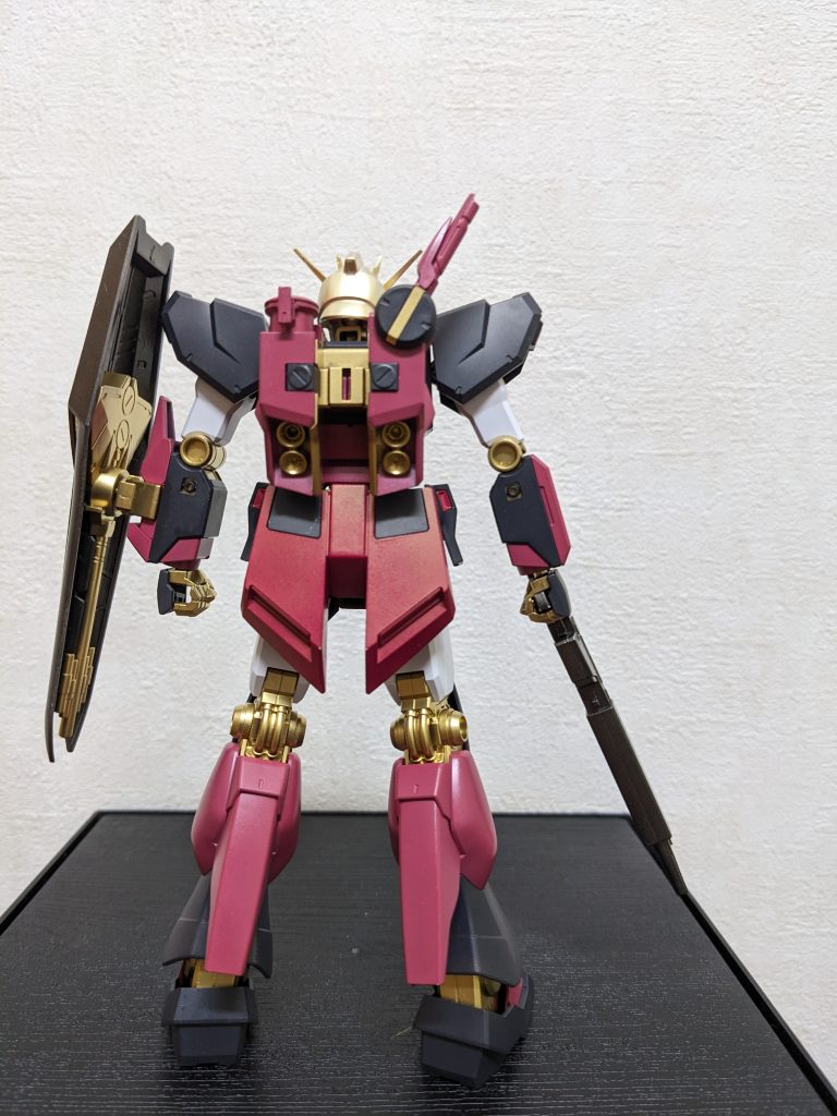 背面もはやシャア専用か❓ってくらい赤いですね😅