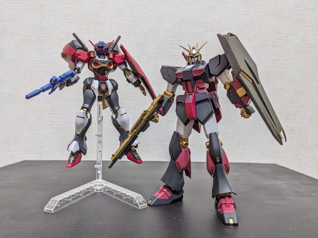 ティモリスとのツーショットAve mujicaの「常識人ペア」ですな(高校のクラスも一緒だし)今回νGを選んだせいで、身長差が大人と子供になってもた💦ちなみに、手持ちのキットでメンバーが揃わなかったので、家電量販店で2人スカウトしてきました😆(積みを増やしてど〜する❓って話ですが💦)