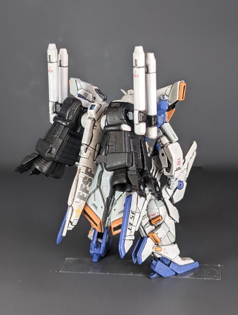 EX-Sガンダムと同等の装備であり互換性が高い。EX-Sガンダムで言うところのGクルーザー形態に変形可能であり変形形態の方がより拠点攻撃能力は上である。