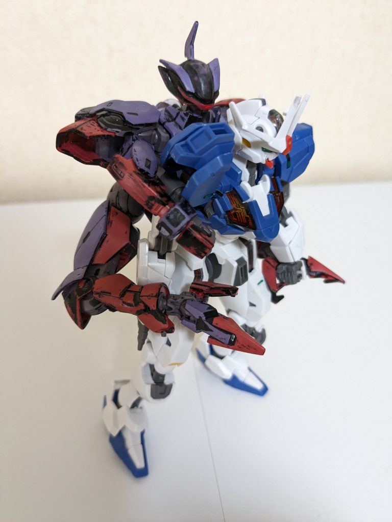 ガシッ！「おんぶして、ねっ！おんぶして」「何ィーーーッ！！」