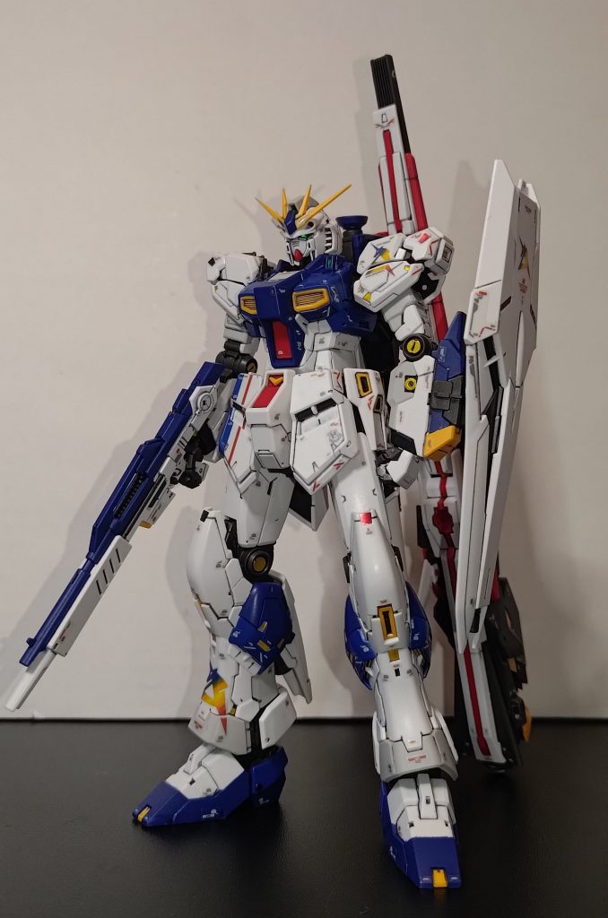 RG　RXー93ff　νガンダム–5枚目/制作者：まぐお